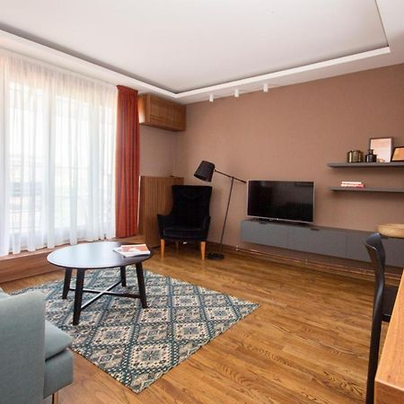 Apartamento Artisan'S Dwelling Belgrado Exterior foto